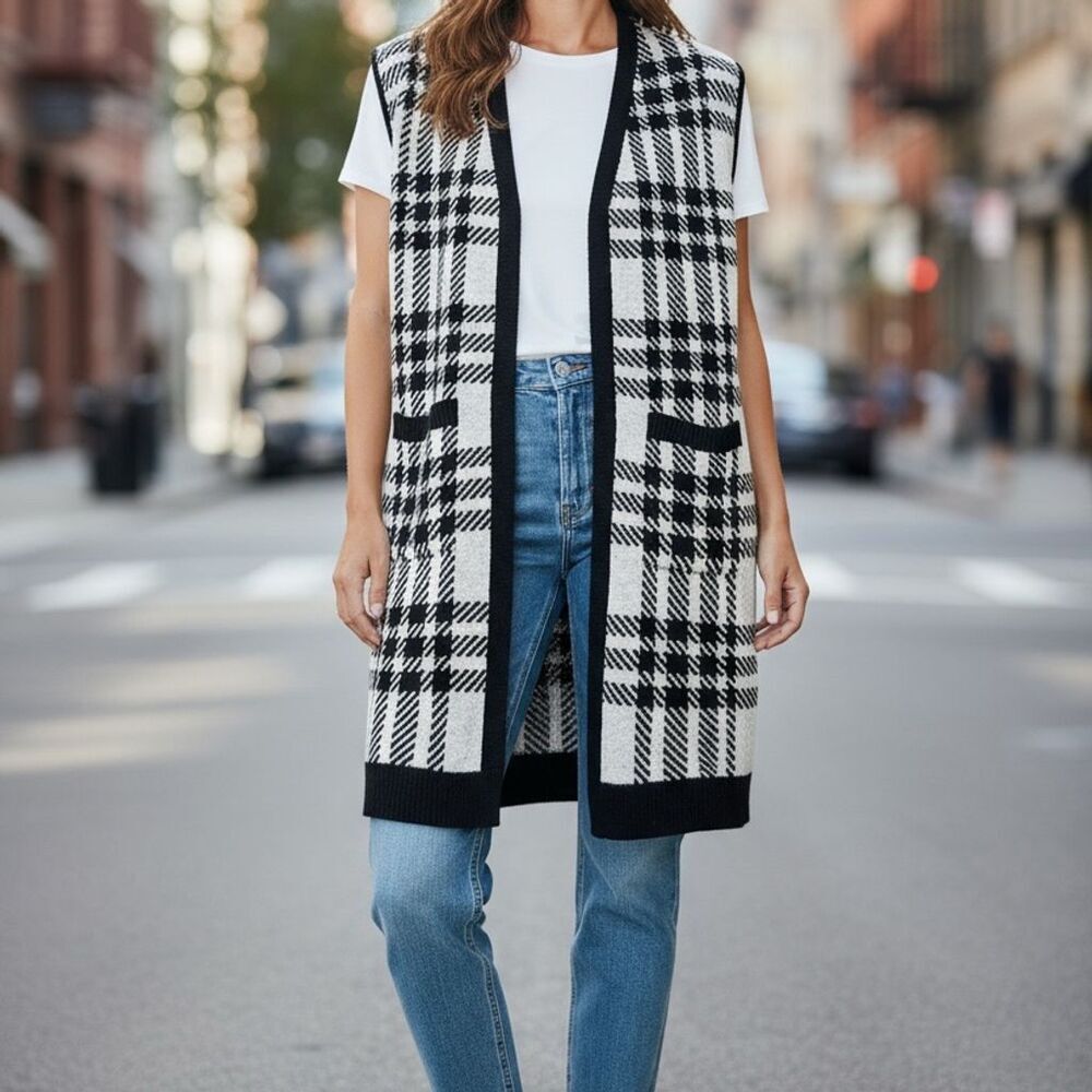 Cato Women's Plus Size 18W Plaid Long Vest Jacket Black Sleeveless​